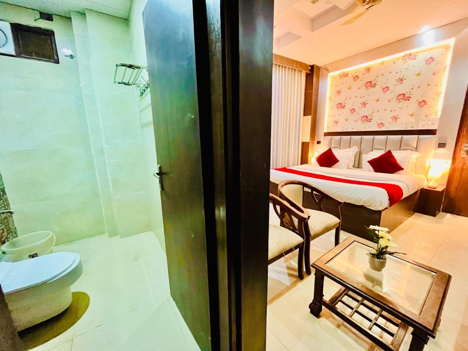 Hotel Ramawati Near Ganga Ghat Haridwār Extérieur photo