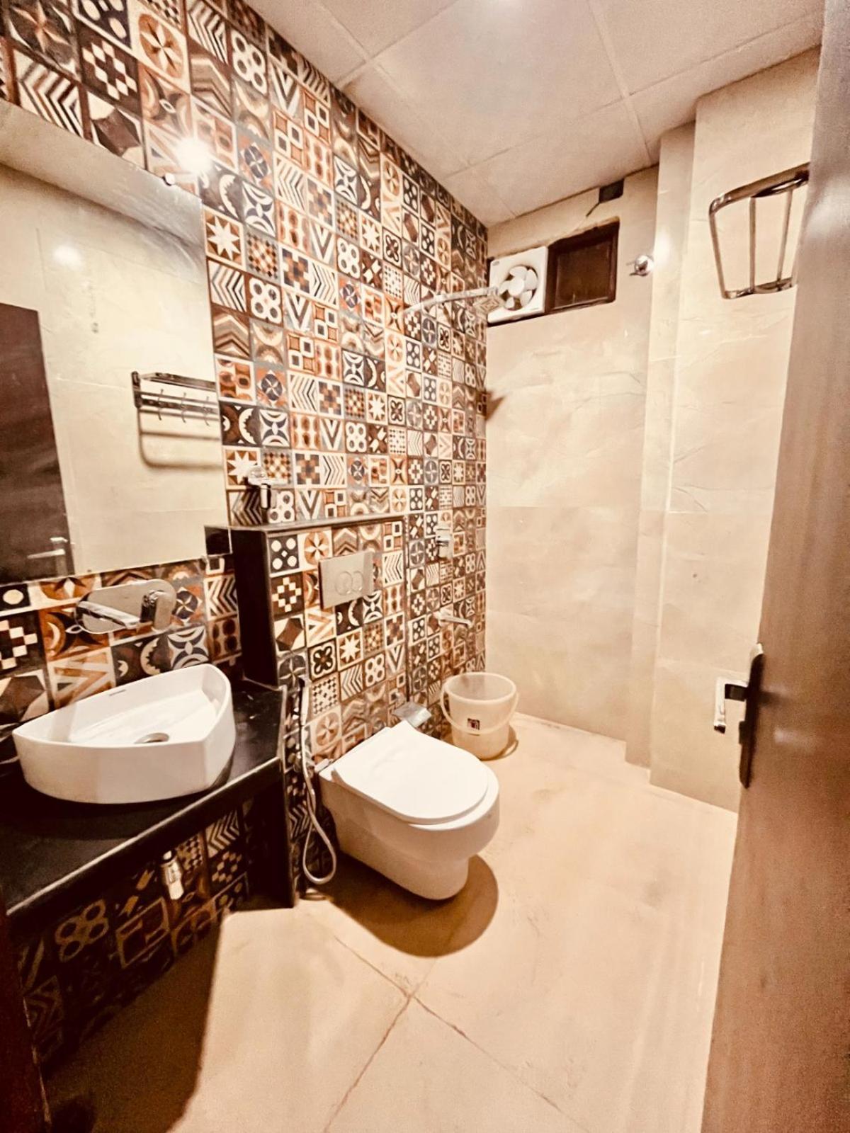 Hotel Ramawati Near Ganga Ghat Haridwār Extérieur photo