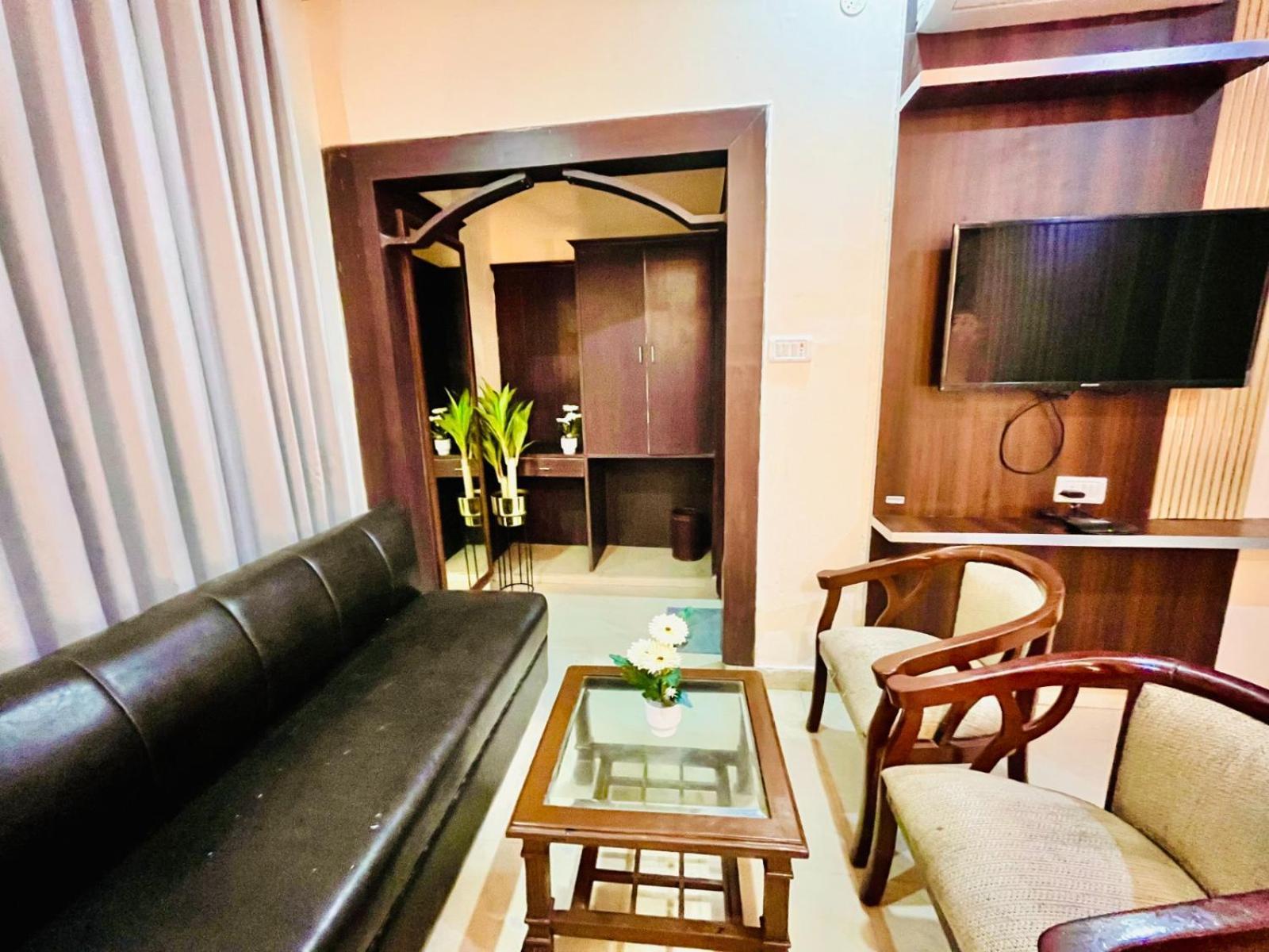 Hotel Ramawati Near Ganga Ghat Haridwār Extérieur photo